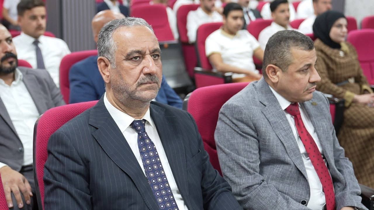الندوة العلمية الأولى في كلية القانون 
