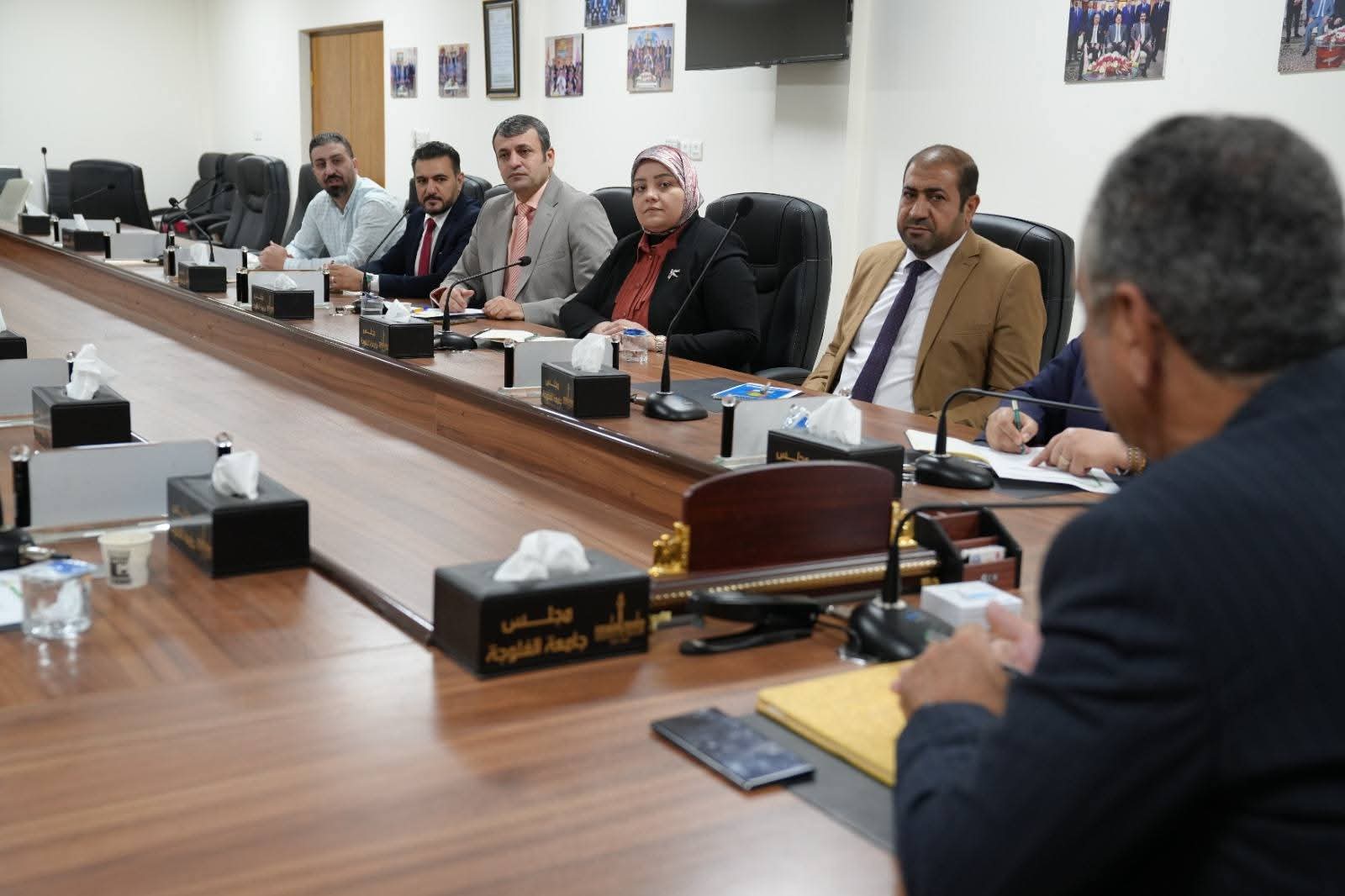 Meeting of the committee overseeing evening studies