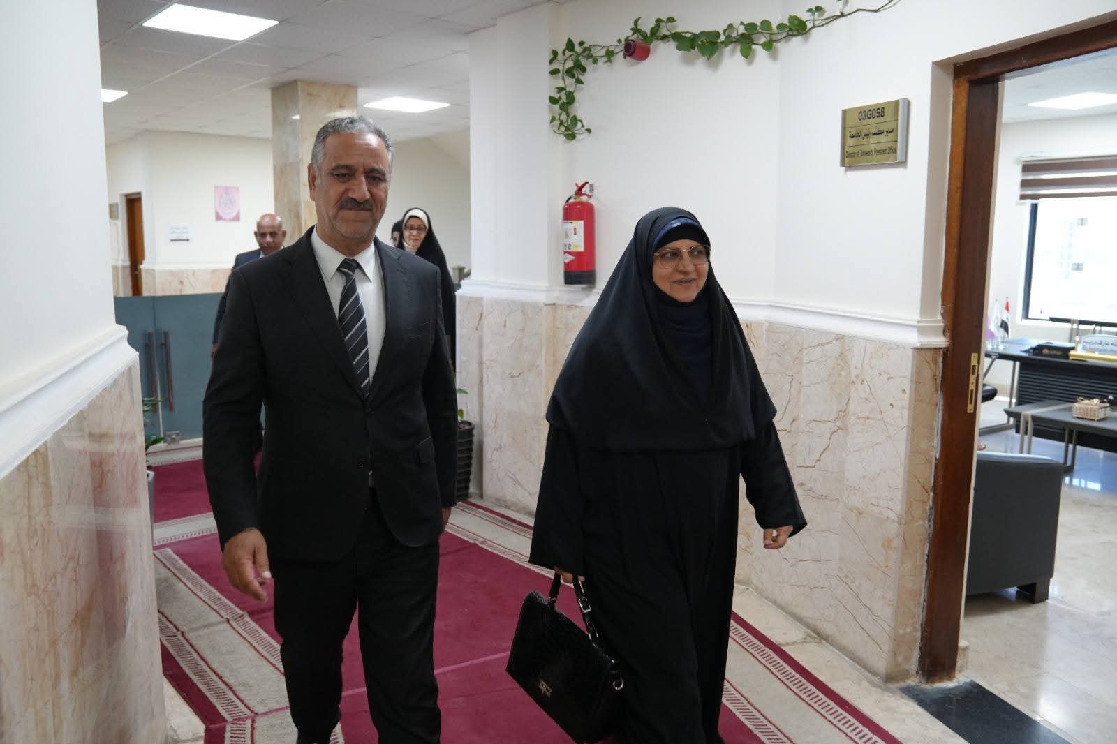 University President Receives Al-Zahra University Delegation