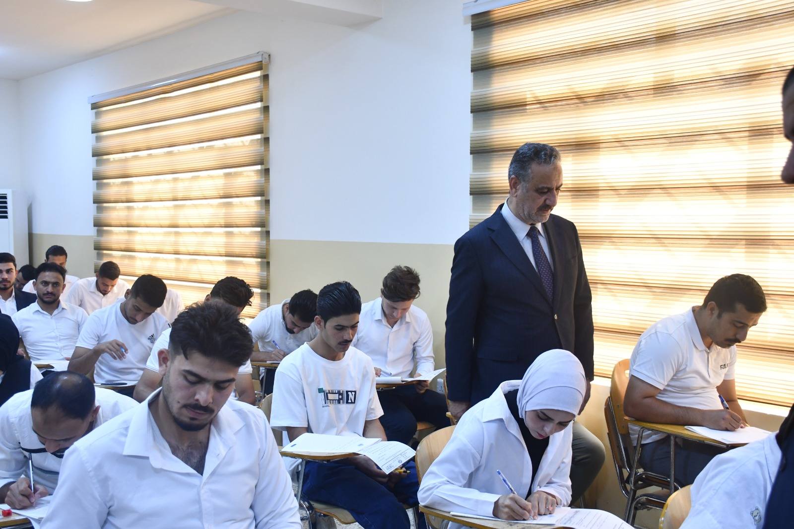 President of the University of Fallujah Follows Up on Examinations at the College of Administration and Economics 