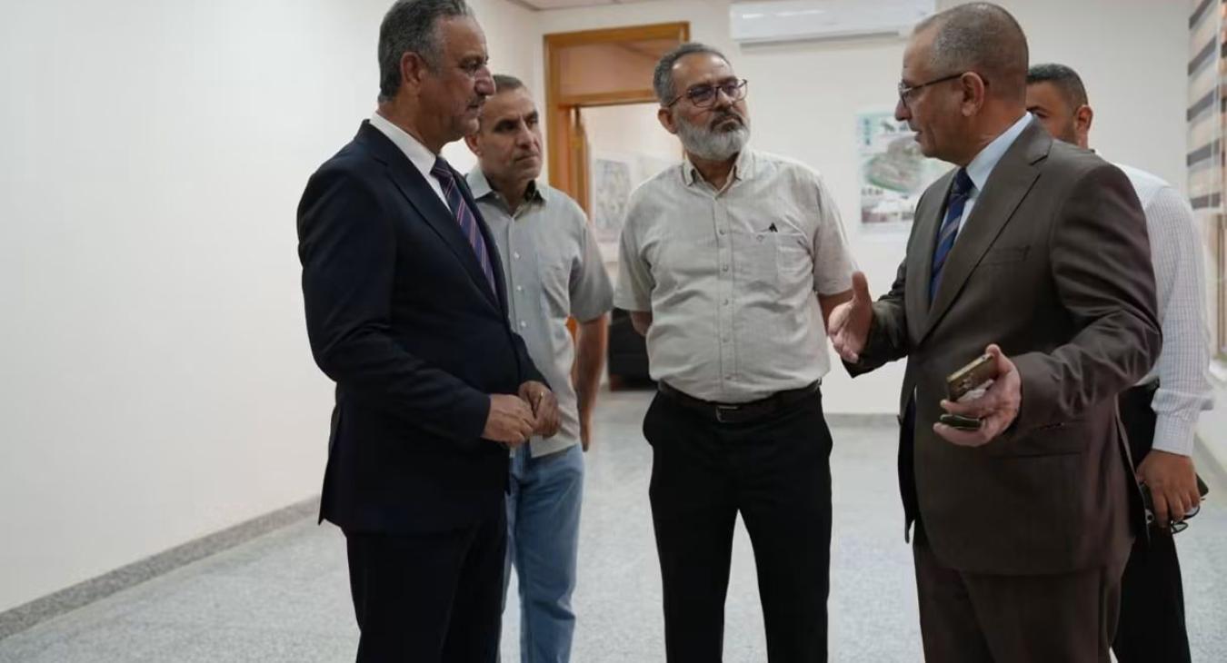 University President Inspects Construction and Projects Department